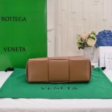 Best Bottega Veneta MINI Arco Tote Bag 25CM