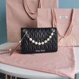 Shop High Quality Matelasse 5BP065 Replica Miu Miu Handbags