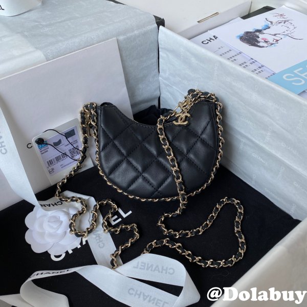 Dolabuy Is A Replicas Clutch Chain Lambskin AP3232 Perfect Bag