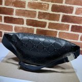 Gucci Cheap 645093 GG Embossed Belt Black/White Fake Bag